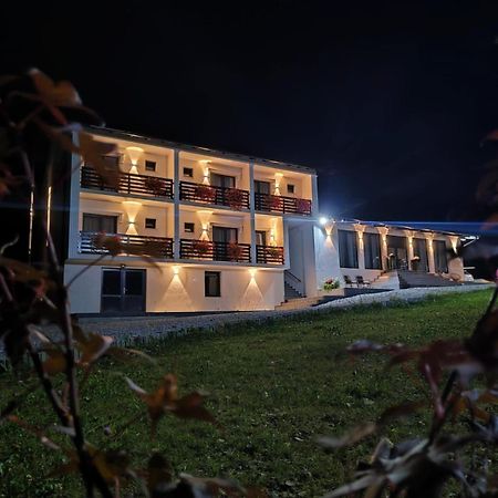 Flori De Tei Maramures Sacel  Exterior photo